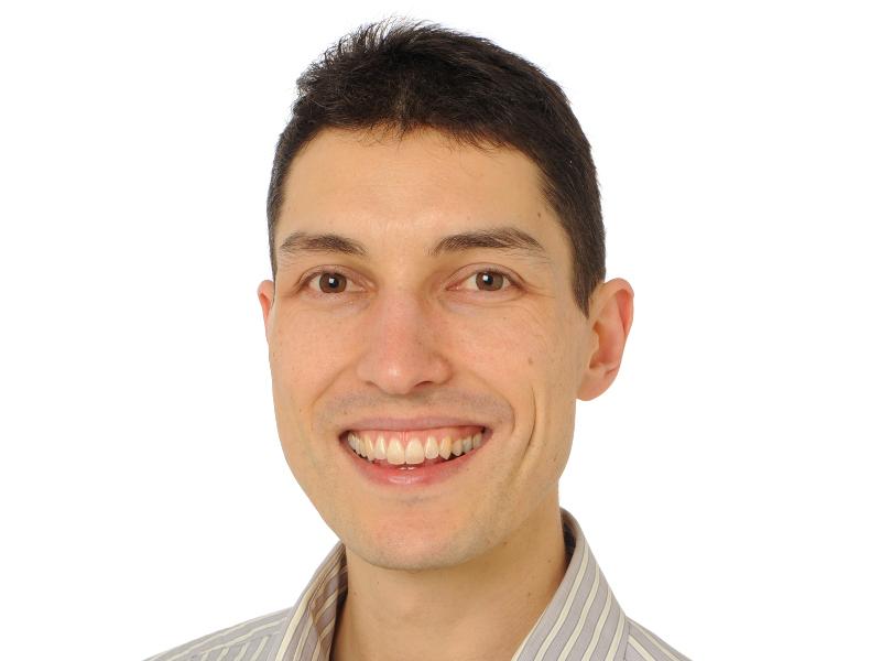 Dr Damjan Vukcevic